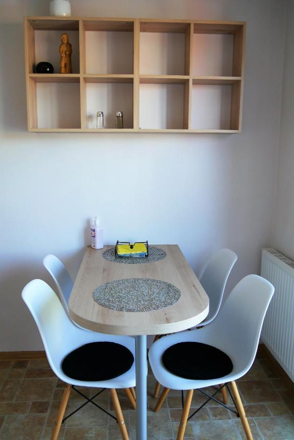 Apartamenty I Mieszkania Wakacyjne Chałupy المظهر الخارجي الصورة